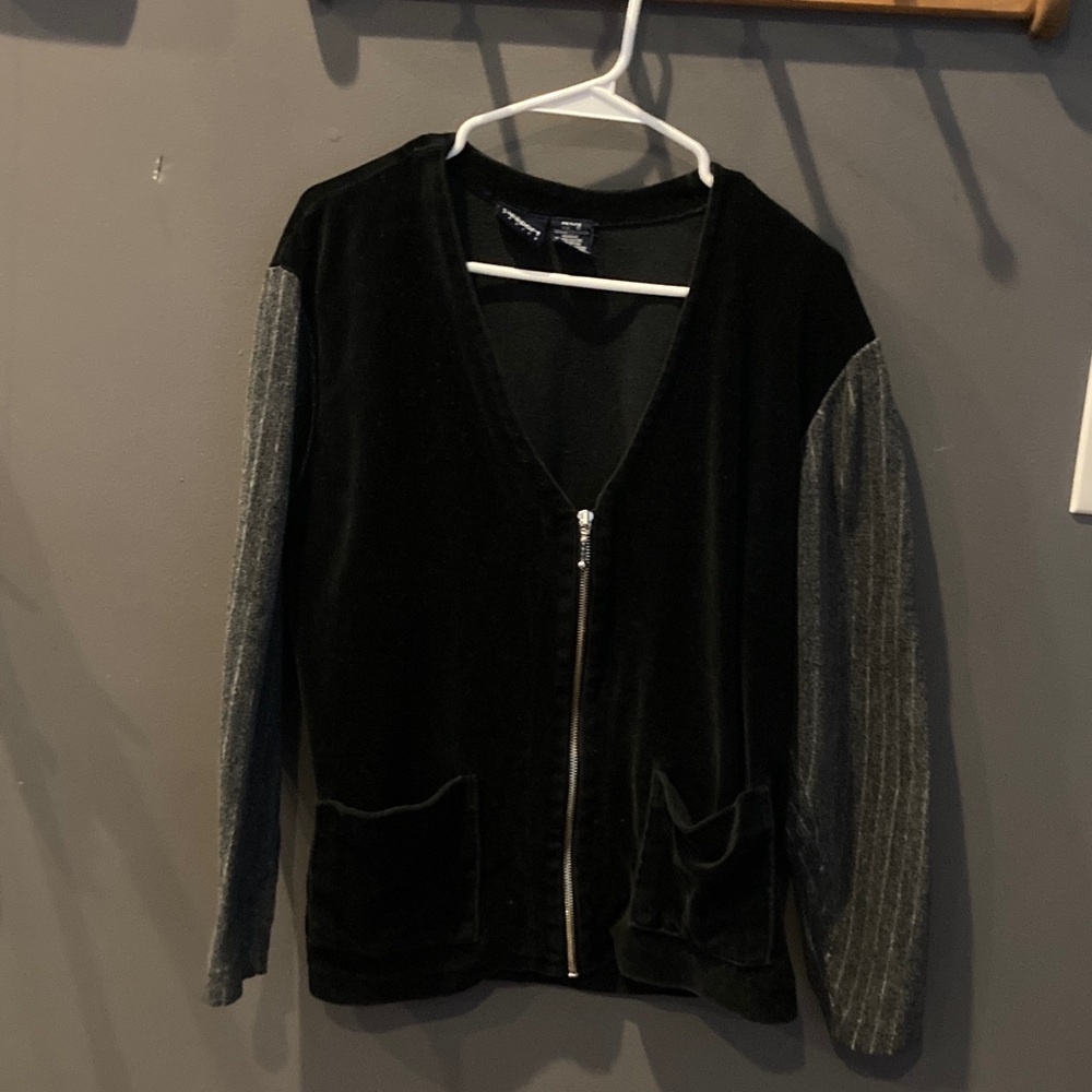 Liz Sports petite small cute unique black with  striped velvet zip up jacket GUC